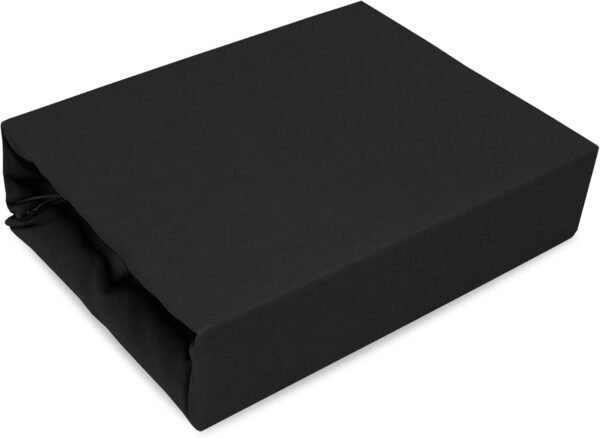 Schwarz