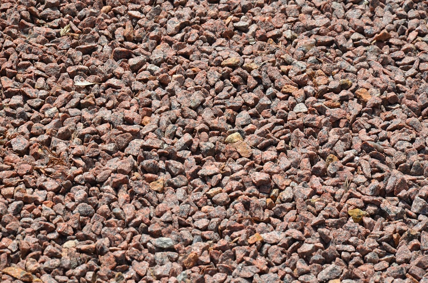 Best for Garden Granite Decorative Chippings Red 5-8 mm Environmentally Friendly Small Gravel Chippings Natural Colourful for Flower Beds, Paths & Garden Ponds Decorative Gravel 10 kg - 500 kg