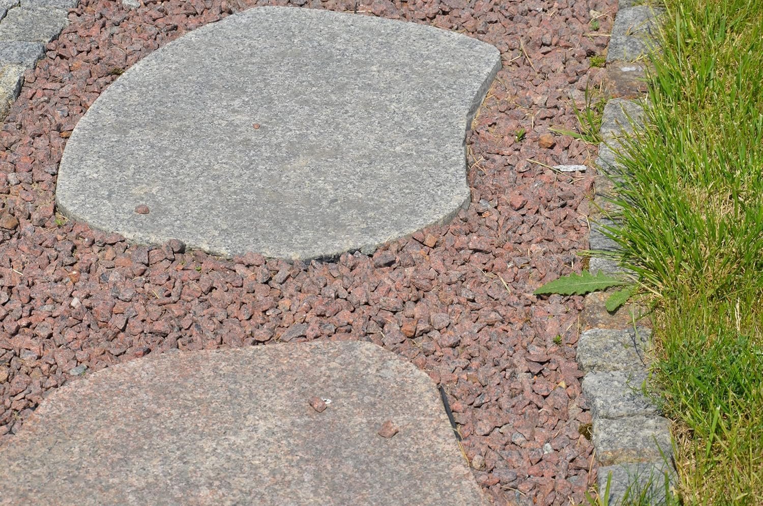 Best for Garden Granite Decorative Chippings Red 5-8 mm Environmentally Friendly Small Gravel Chippings Natural Colourful for Flower Beds, Paths & Garden Ponds Decorative Gravel 10 kg - 500 kg - Image 4
